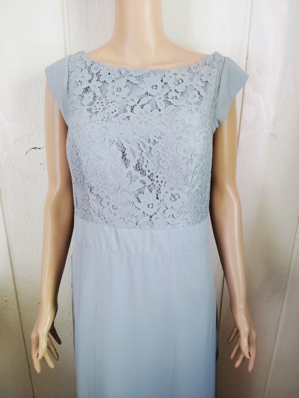 NWT!! Azazie Bettina A-line Lace Bodice Maxi Dress in Dusty Blue. Size 12 - Picture 4 of 14